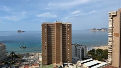Квартира 45 кв. метров с видом на пляж в Бенидорме