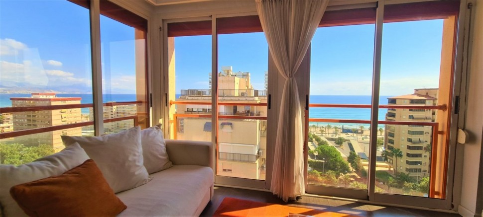 Хорошие апартаменты 120 м2 с панорамным видом в Плайя-де-Сан-Хуан